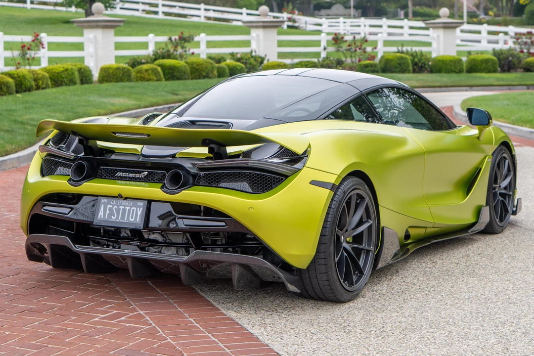 2022 McLaren 720S - Image 4 of 31