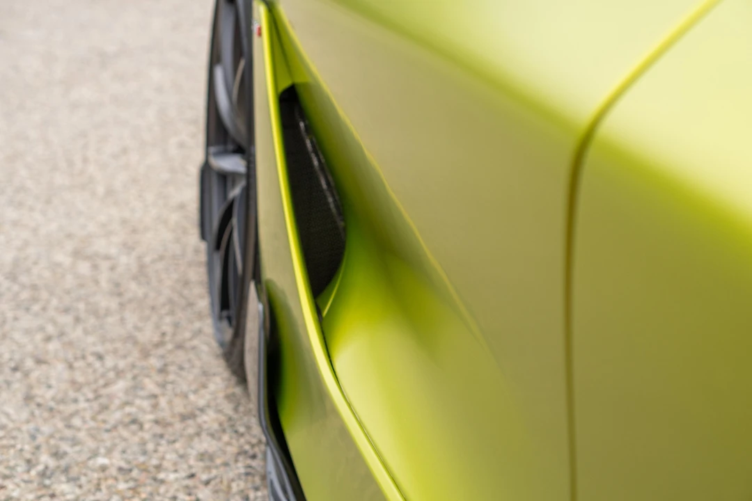 2022 McLaren 720S - Image 21 of 31