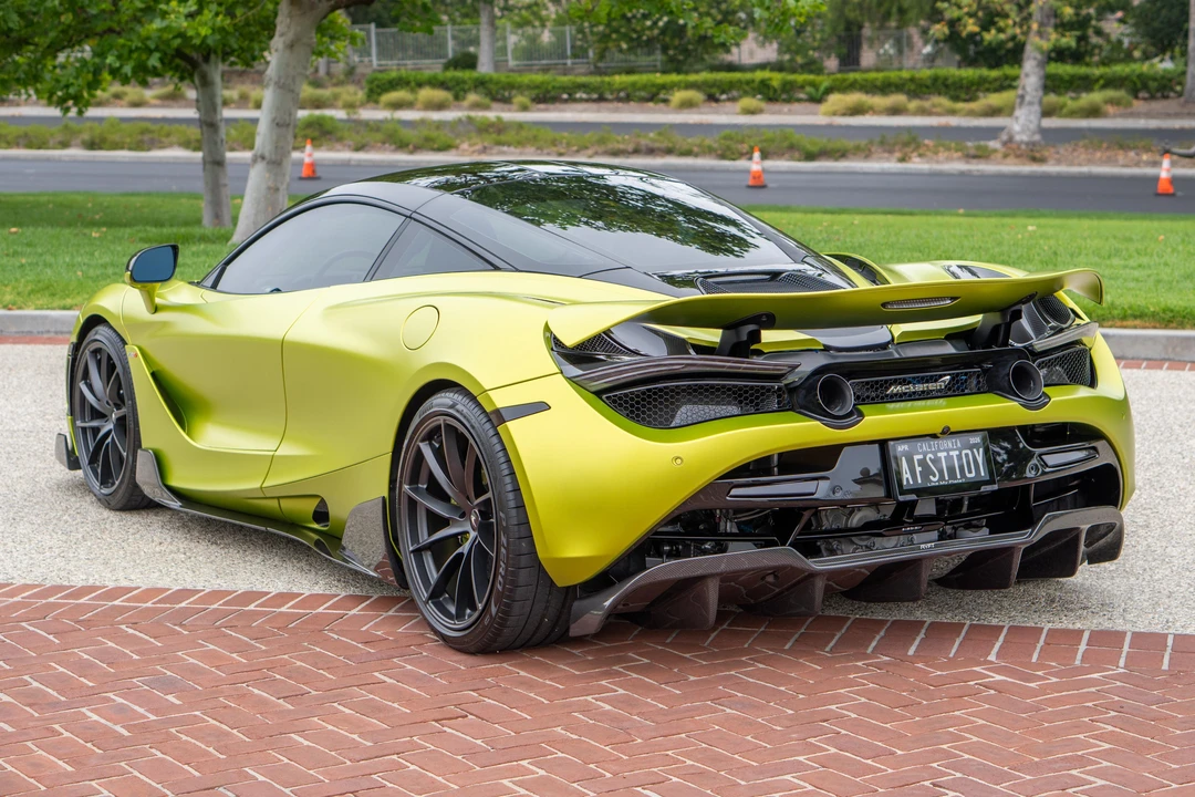 2022 McLaren 720S - Image 9 of 31