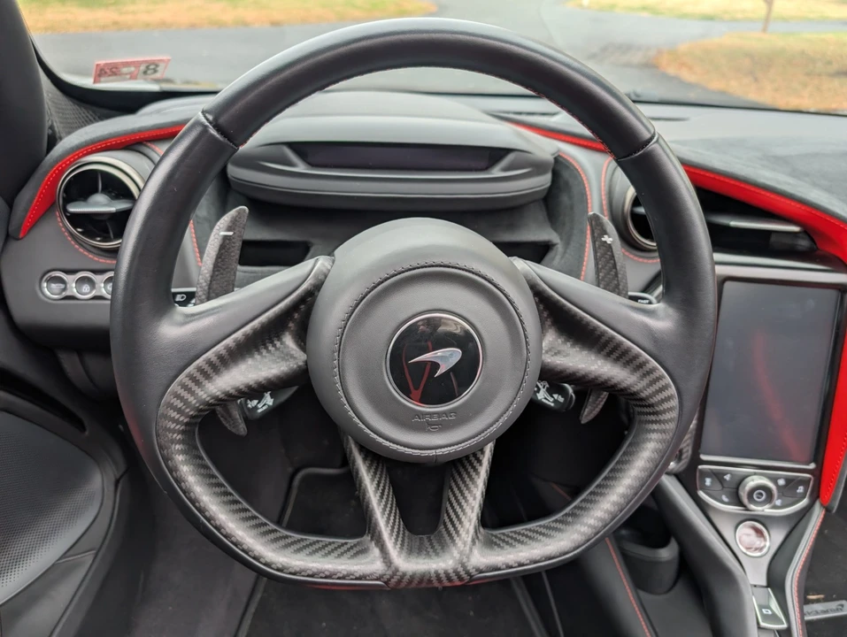 2022 McLaren 720S - Image 9 of 21