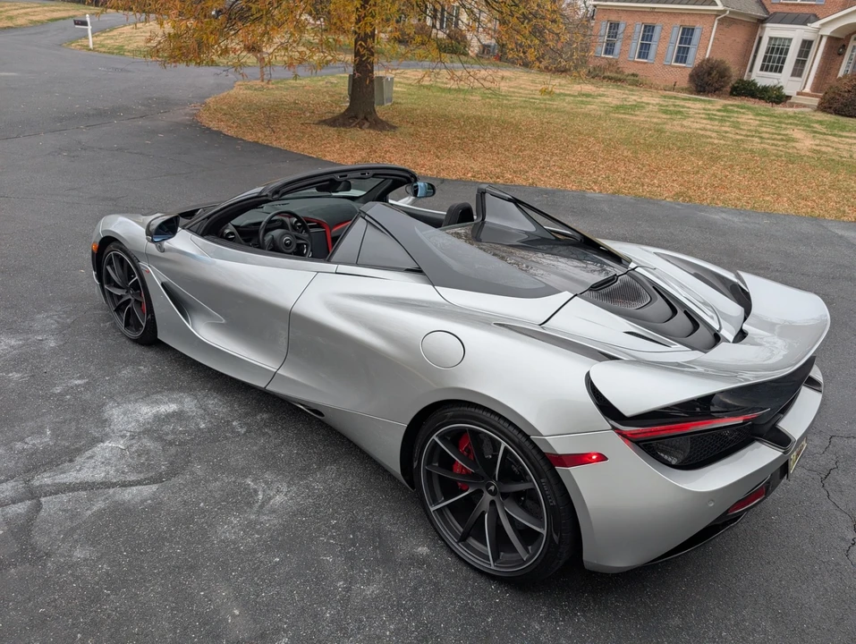 2022 McLaren 720S - Image 5 of 21