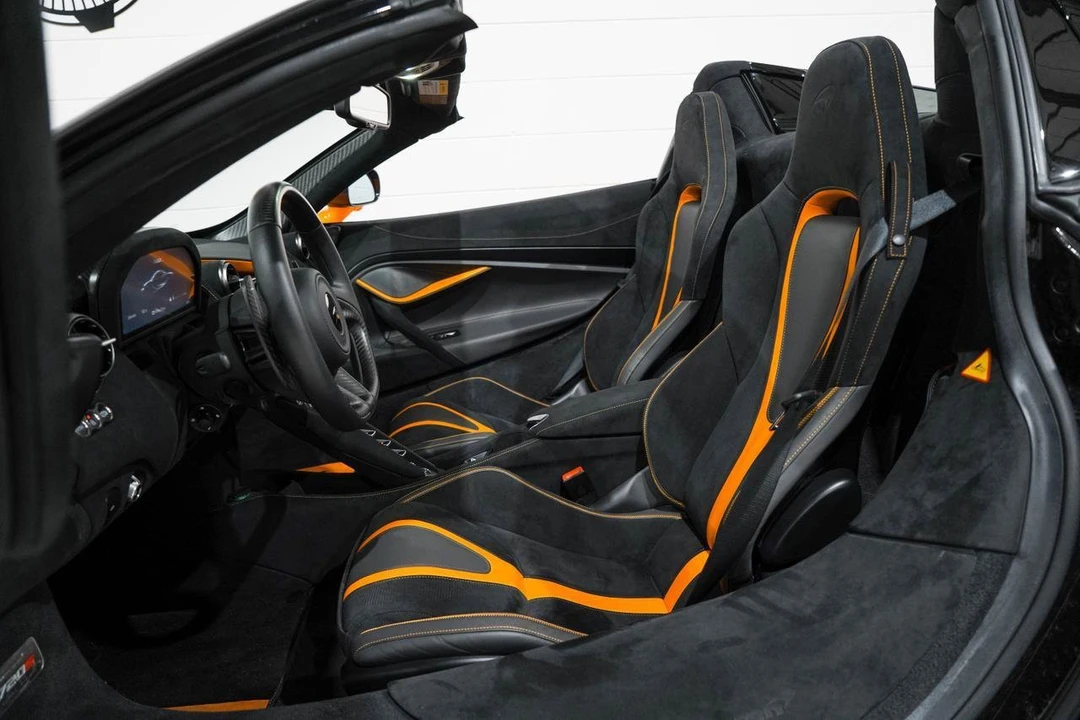 2022 McLaren 720S - Image 10 of 31