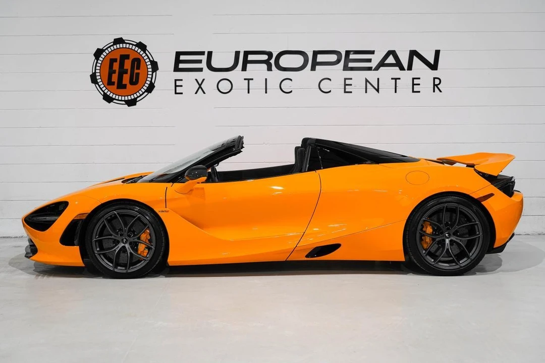 2022 McLaren 720S - Image 8 of 21