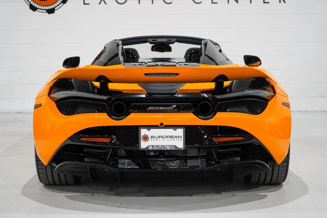 2022 McLaren 720S - Image 3 of 21