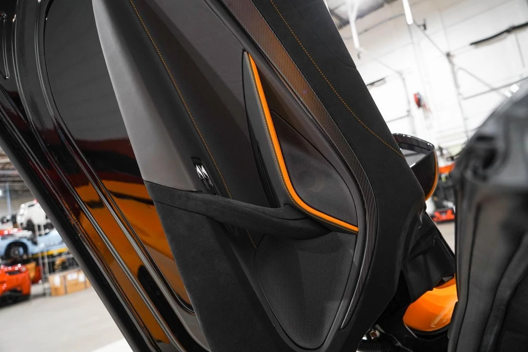 2022 McLaren 720S - Image 21 of 21