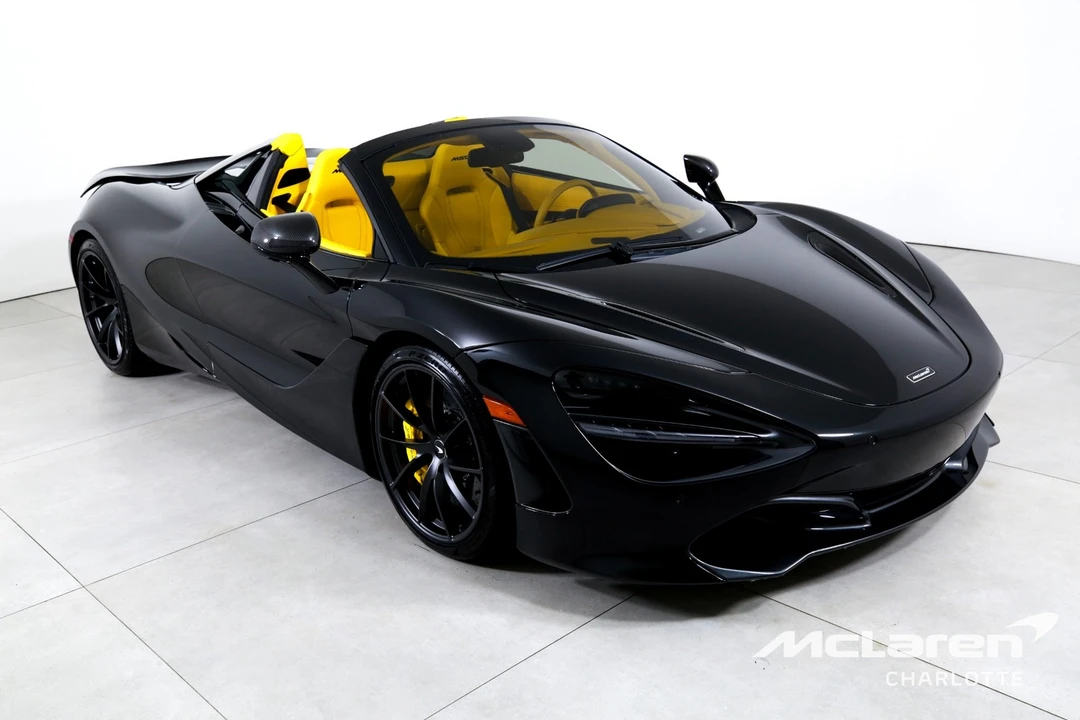 2022 McLaren 720S - Image 4 of 31