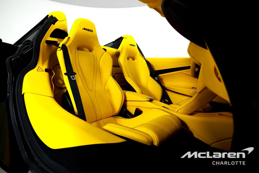 2022 McLaren 720S - Image 20 of 31