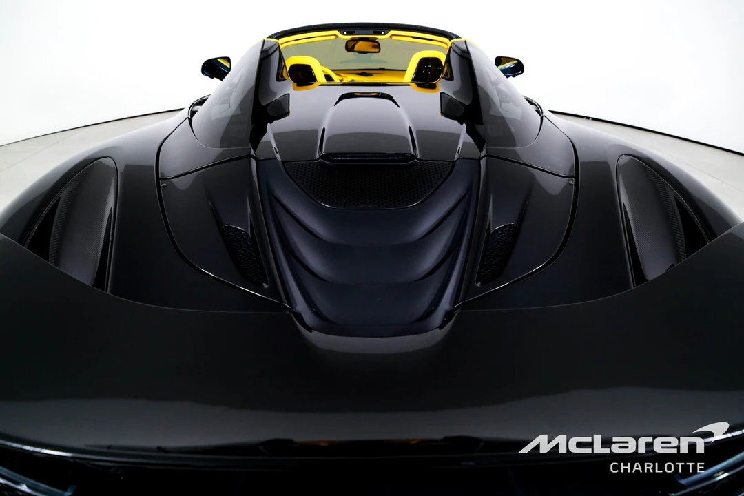 2022 McLaren 720S - Image 23 of 31