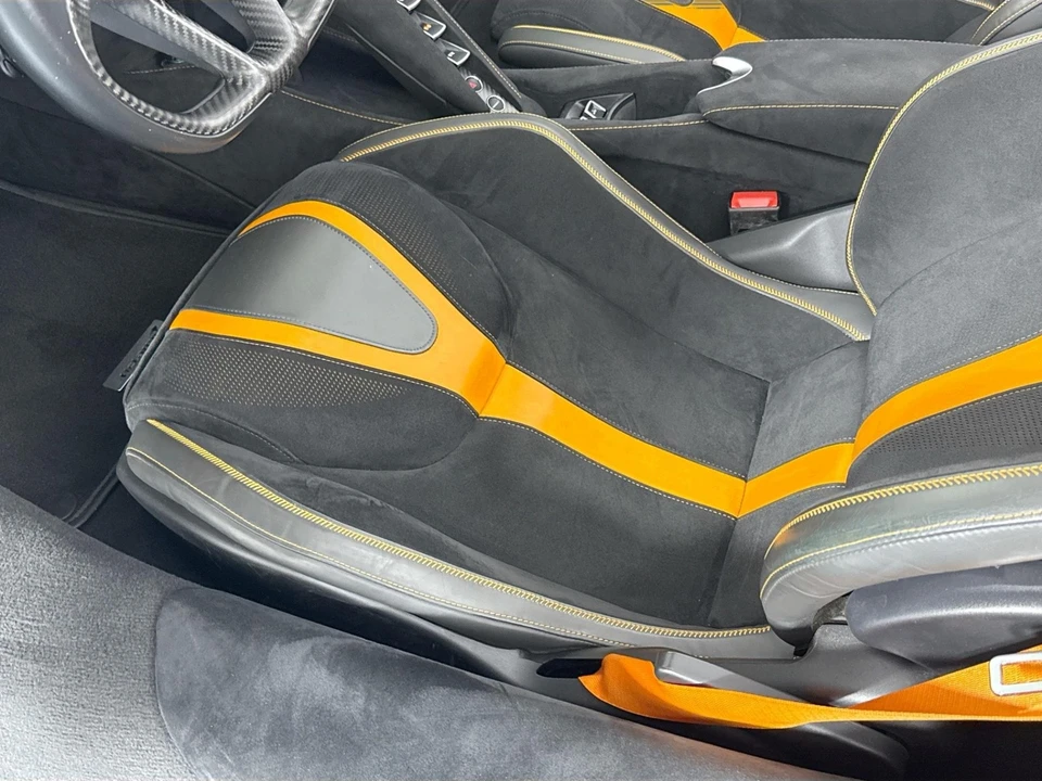 2022 McLaren 720S - Image 21 of 31