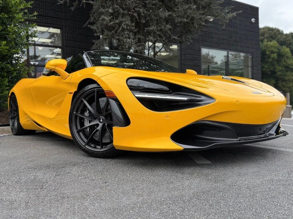 2022 McLaren 720S Spider - Image 10 of 31