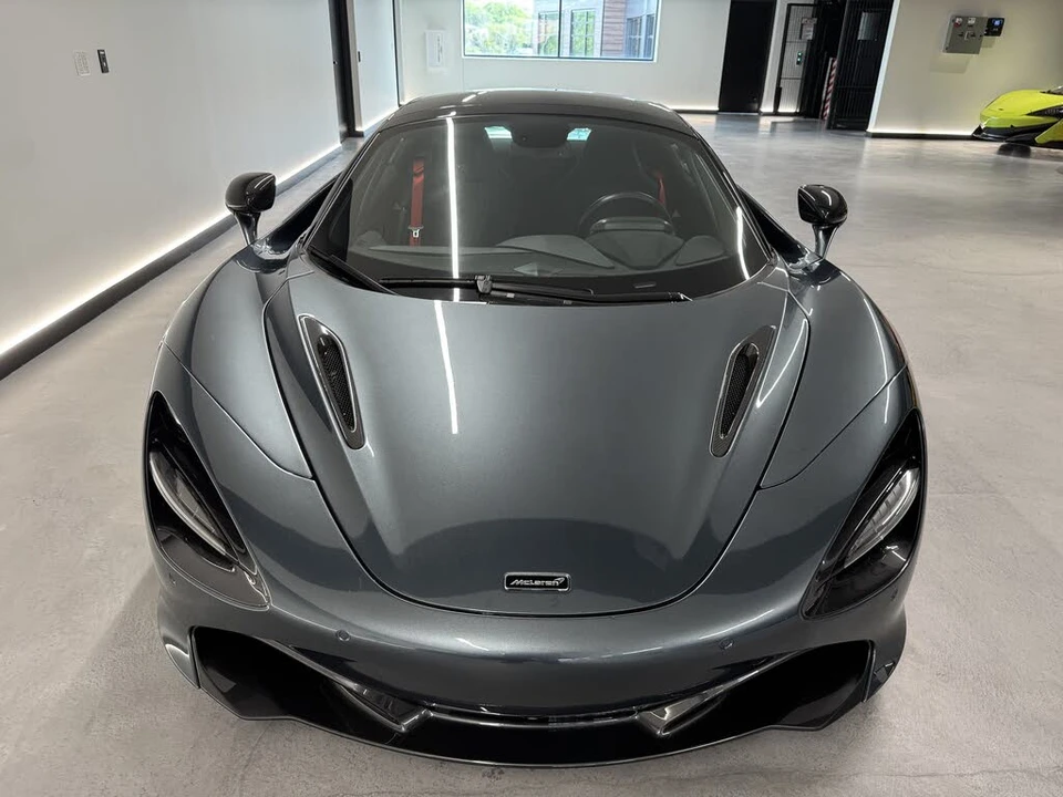2022 McLaren 720S Spider - Image 10 of 18
