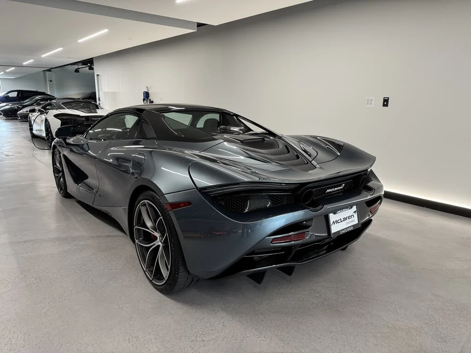 2022 McLaren 720S Spider - Image 5 of 18