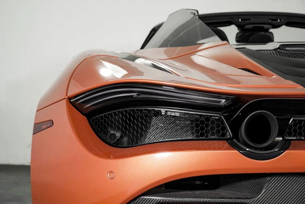2022 McLaren 720S Spider - Image 19 of 31
