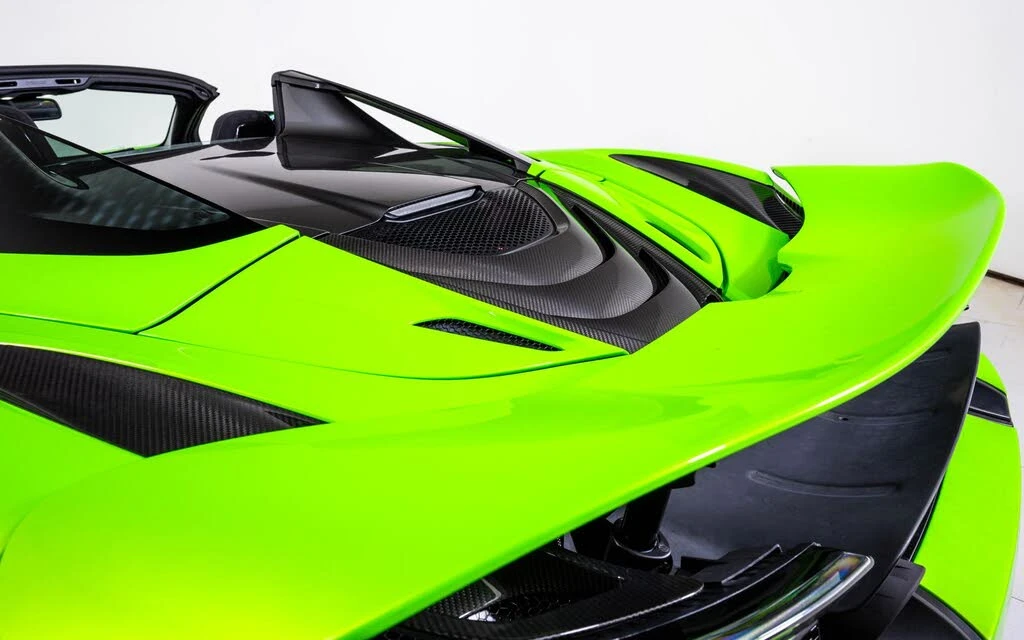 2022 McLaren 720S Spider - Image 19 of 28