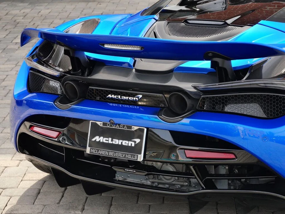 2022 McLaren 720S Spider - Image 15 of 31