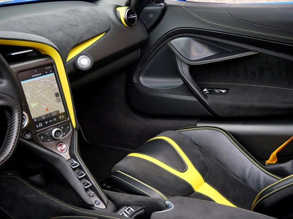2022 McLaren 720S Spider - Image 24 of 31