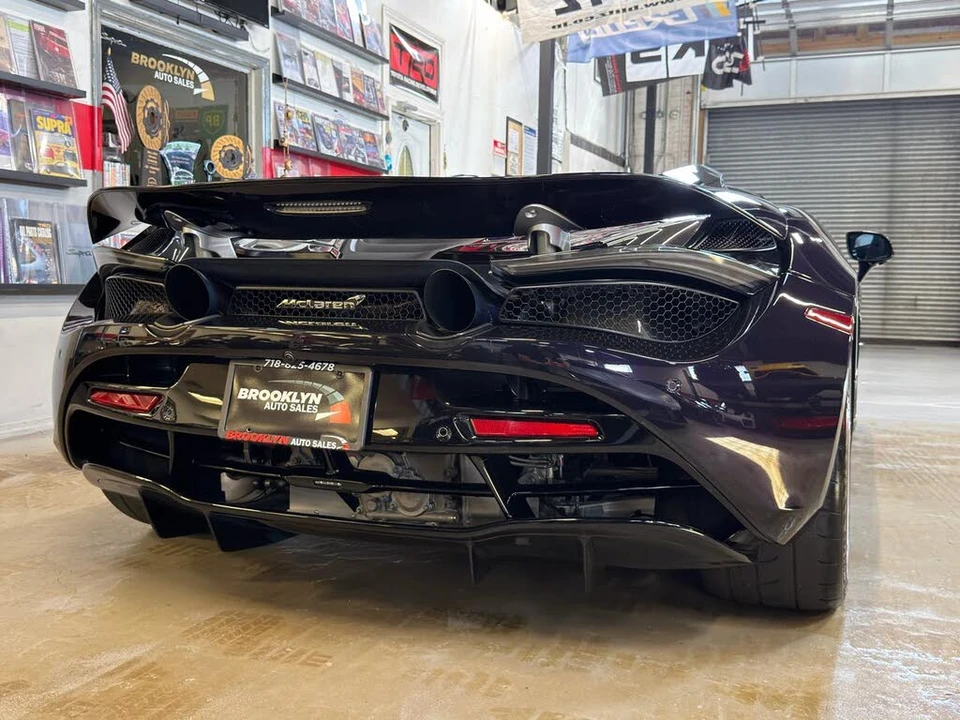 2022 McLaren 720S Spider - Image 7 of 31