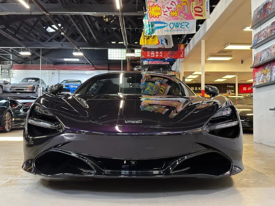 2022 McLaren 720S Spider - Image 2 of 31