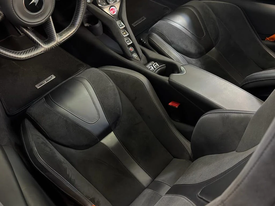 2022 McLaren 720S Spider - Image 25 of 31