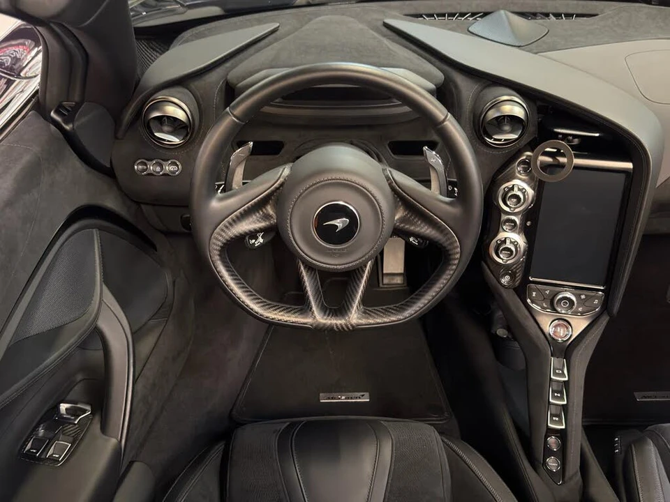 2022 McLaren 720S Spider - Image 22 of 31