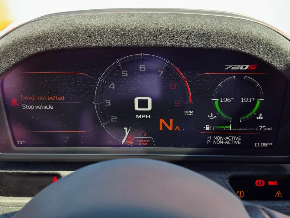 2022 McLaren 720S Spider - Image 17 of 31