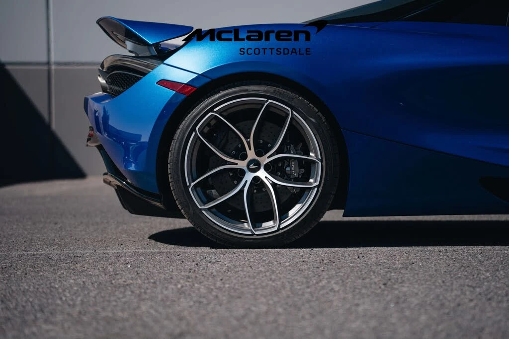 2022 McLaren 720S Spider - Image 24 of 25
