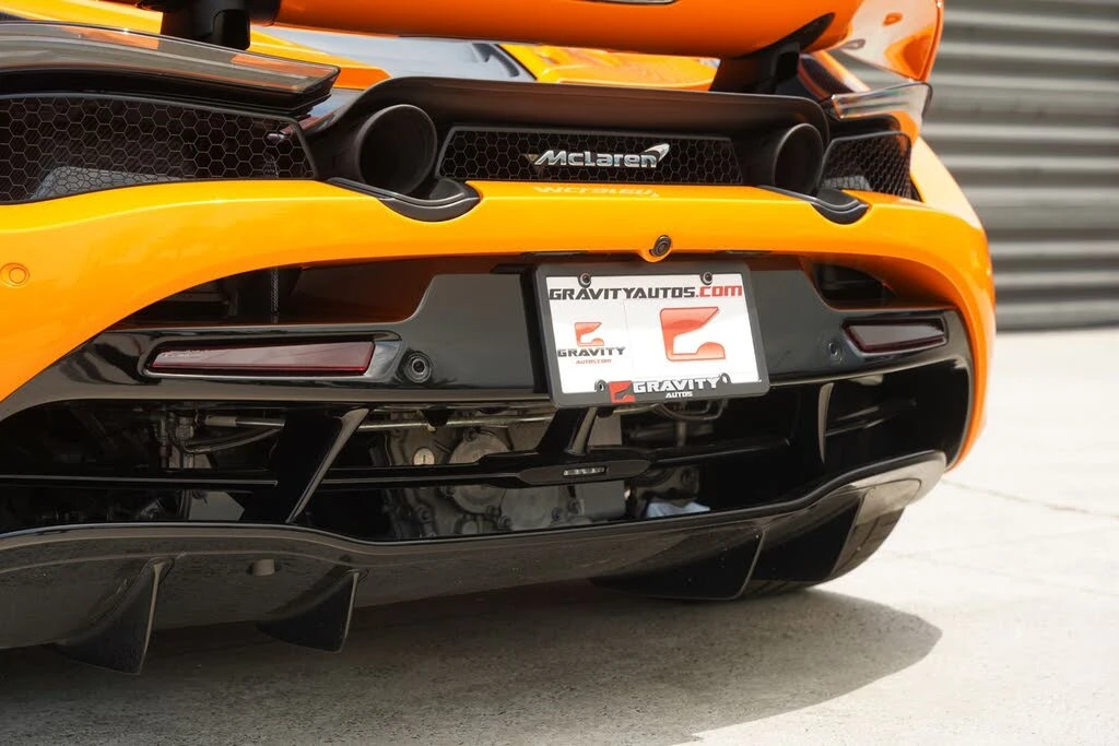 2022 McLaren 720S Spider - Image 9 of 31