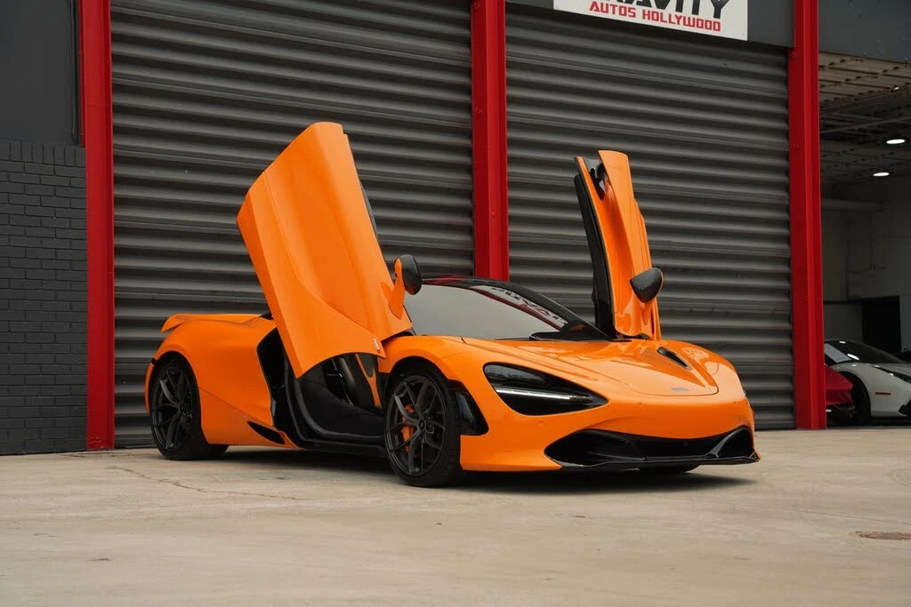 2022 McLaren 720S Spider - Image 3 of 31