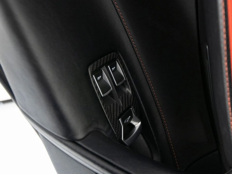 2022 McLaren 720S Spider - Image 14 of 31