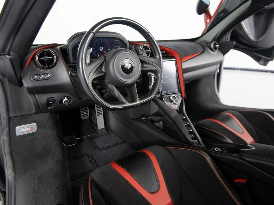 2022 McLaren 720S Spider - Image 15 of 31