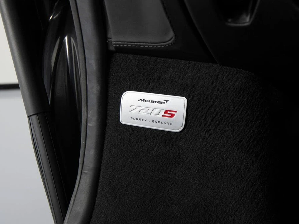 2022 McLaren 720S Spider - Image 20 of 31