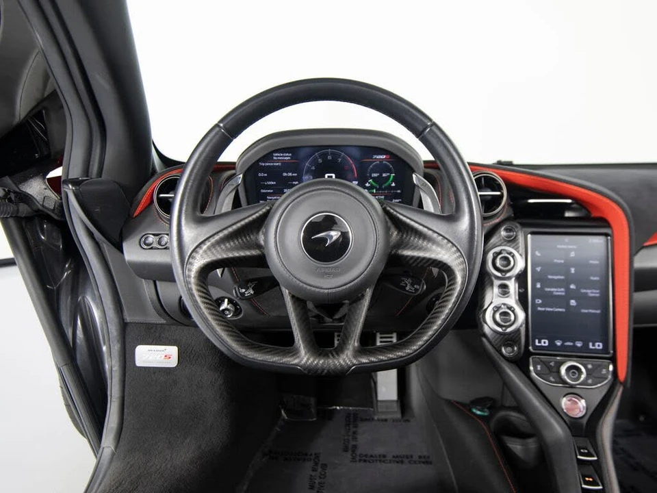 2022 McLaren 720S Spider - Image 16 of 31