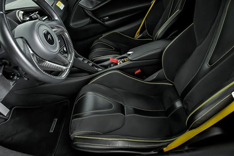 2022 McLaren 720S Spider - Image 24 of 31
