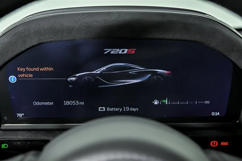 2022 McLaren 720S Spider - Image 30 of 31