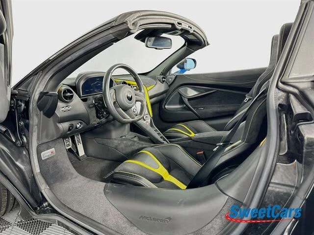 2022 McLaren 720S Spider - Image 17 of 31