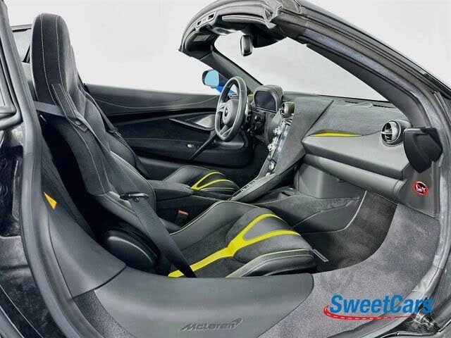 2022 McLaren 720S Spider - Image 18 of 31