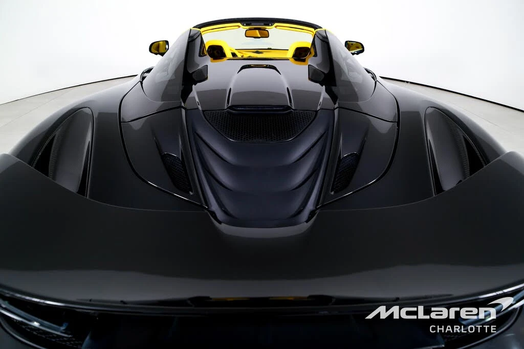 2022 McLaren 720S Spider - Image 22 of 28