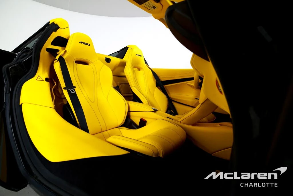 2022 McLaren 720S Spider - Image 20 of 28