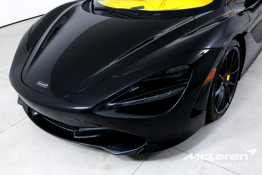 2022 McLaren 720S Spider - Image 27 of 28