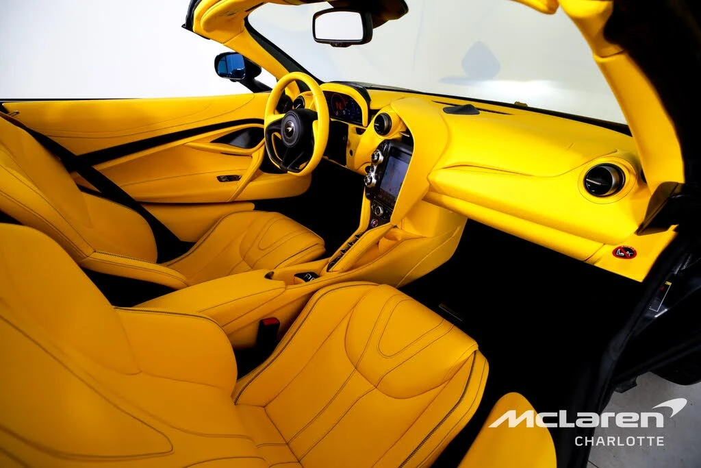 2022 McLaren 720S Spider - Image 21 of 28