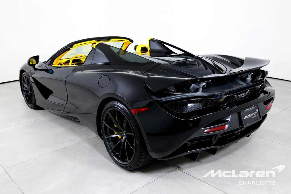 2022 McLaren 720S Spider - Image 8 of 28