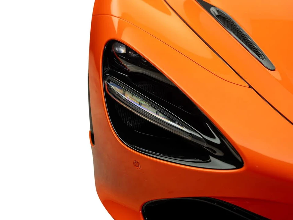 2022 McLaren 720S Spider - Image 4 of 31