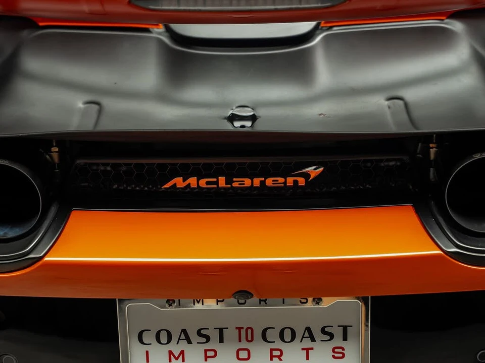 2022 McLaren 720S Spider - Image 20 of 31