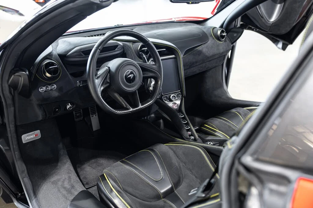 2022 McLaren 720S Spider - Image 31 of 31