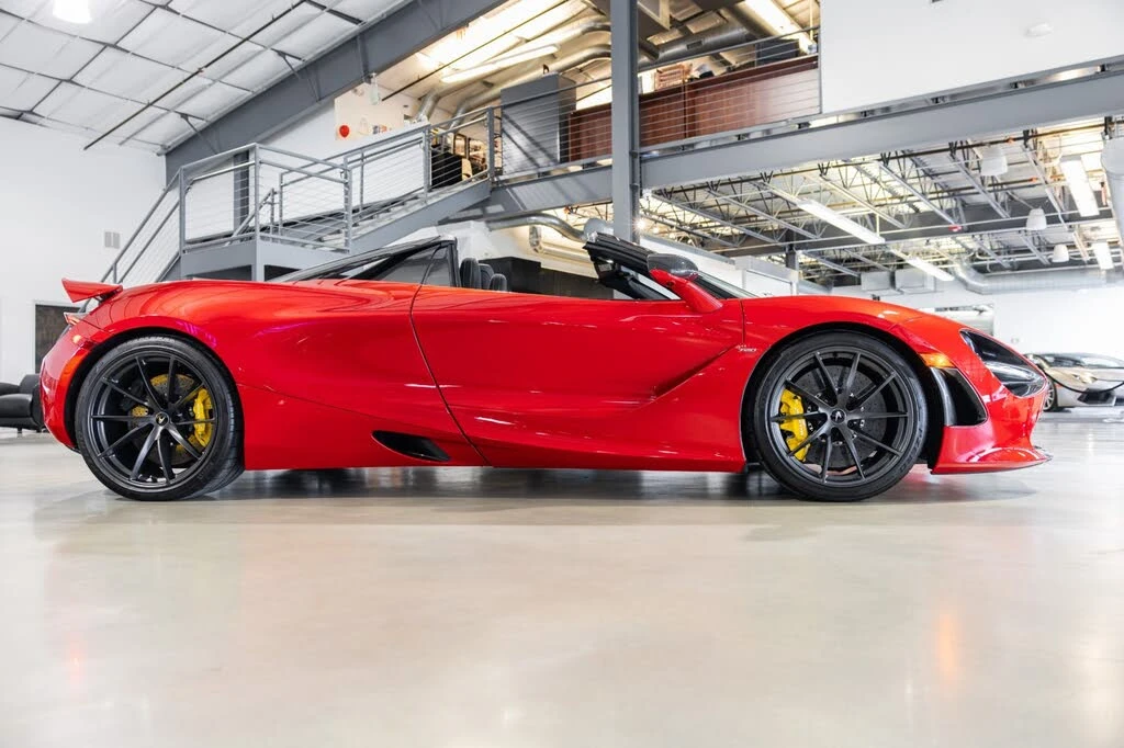 2022 McLaren 720S Spider - Image 7 of 31