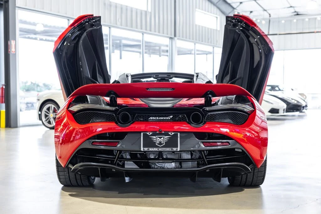 2022 McLaren 720S Spider - Image 5 of 31