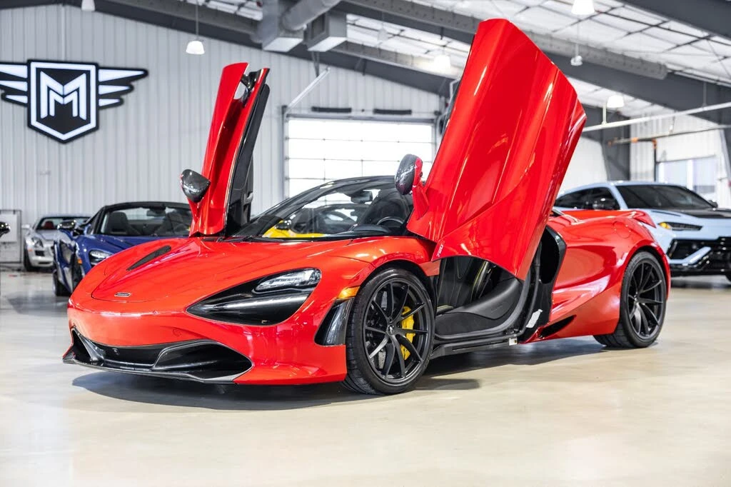 2022 McLaren 720S Spider - Image 2 of 31
