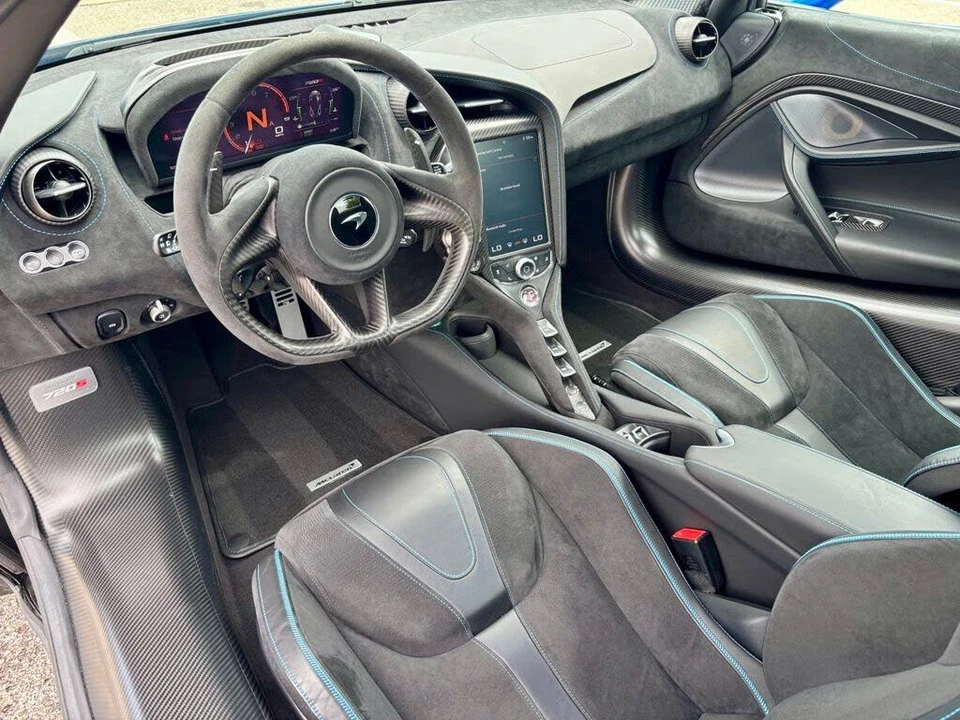 2022 McLaren 720S Spider - Image 22 of 31