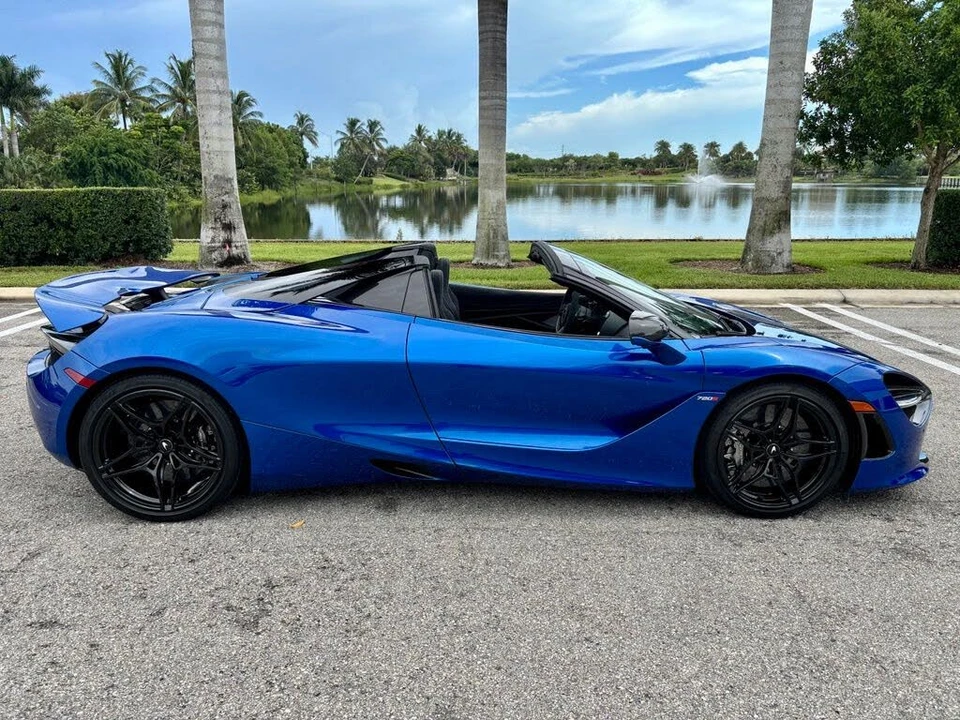 2022 McLaren 720S Spider - Image 7 of 31