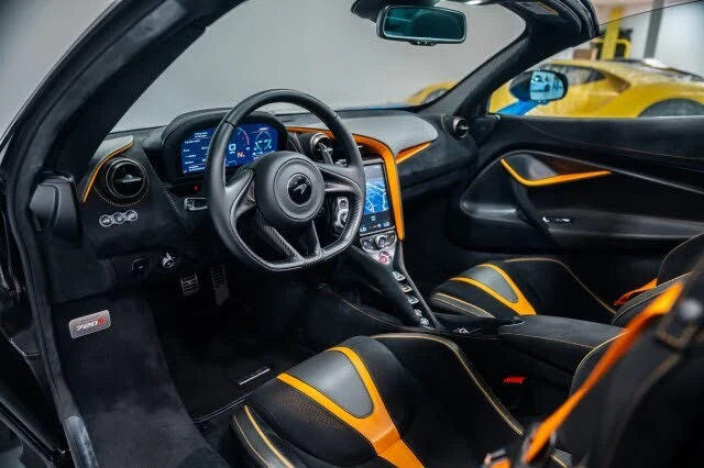2022 McLaren 720S Spider - Image 12 of 31